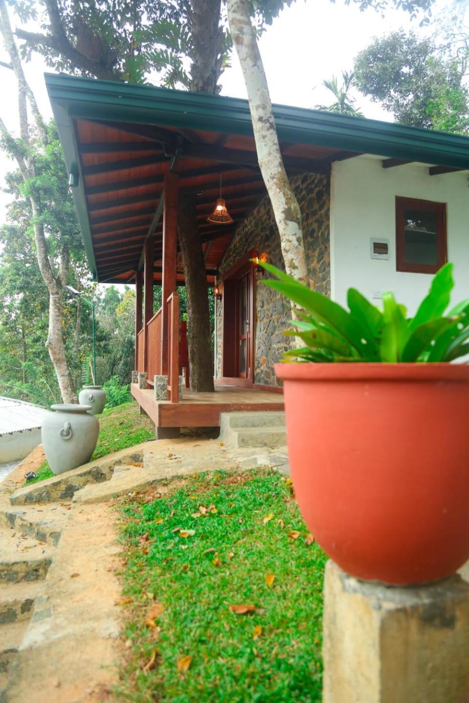 Pinnacle Pearl Hiriketiya Dikwella Exterior foto